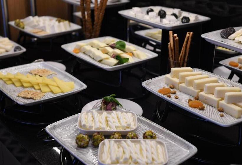 هتل Crowne Plaza Ankara, An Ihg