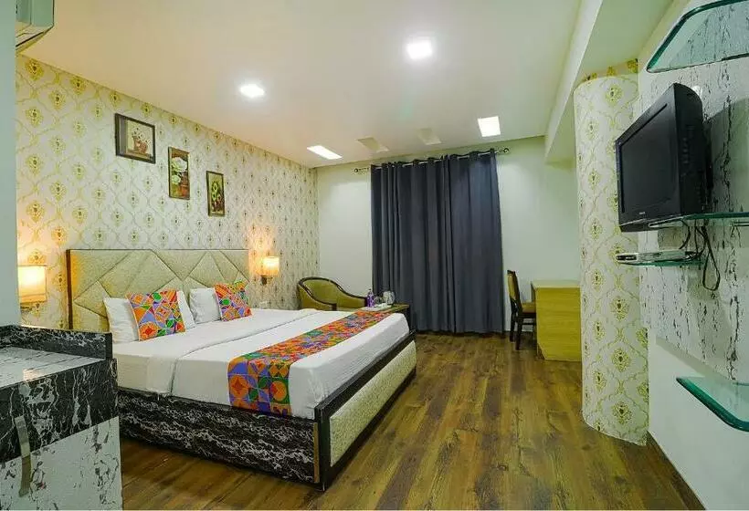 Fabhotel Prime Z Grand