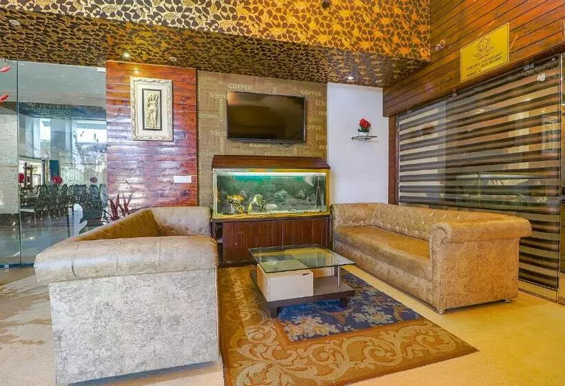 Fabhotel Prime Z Grand