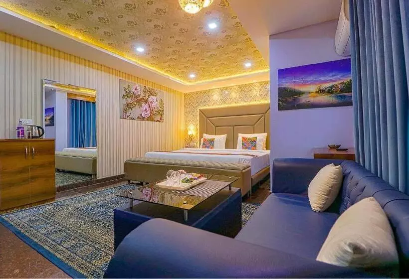 Fabhotel Prime Z Grand