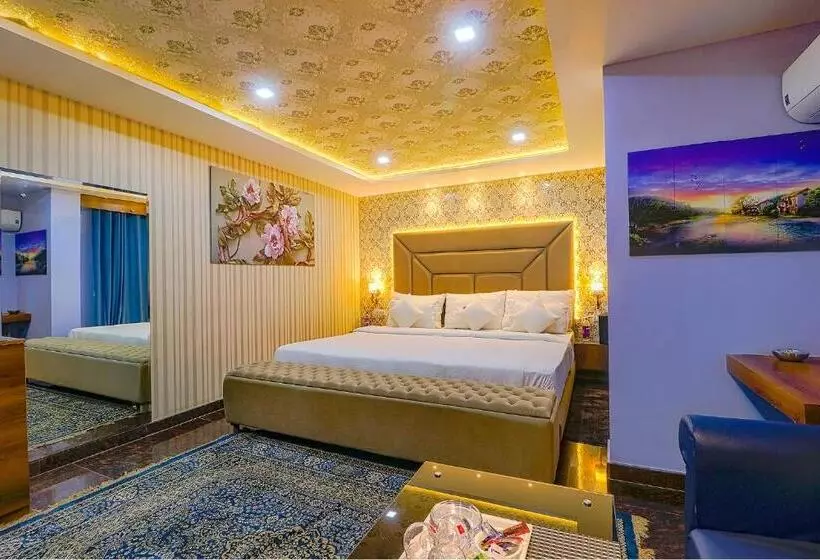 Fabhotel Prime Z Grand