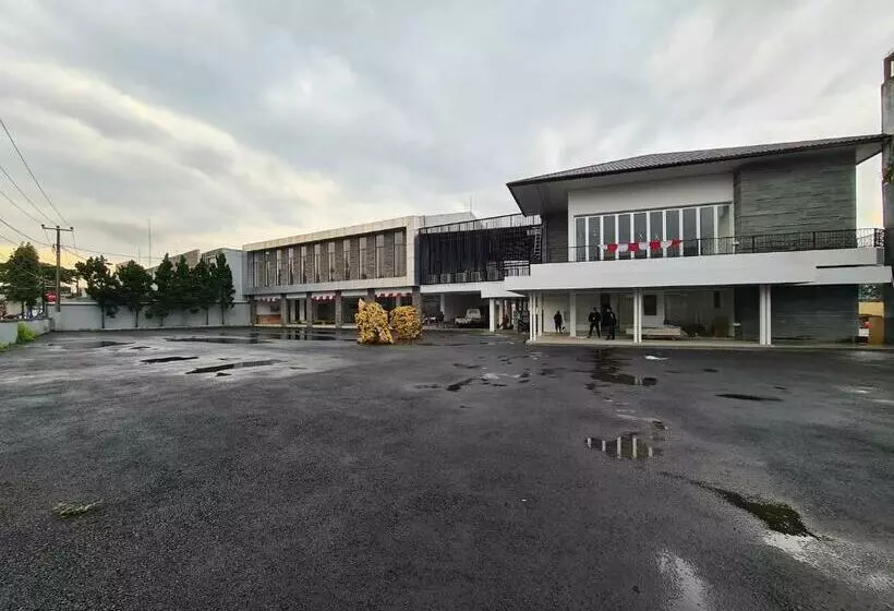 Hotelli Graha Martadinata Syariah Mitra Reddoorz