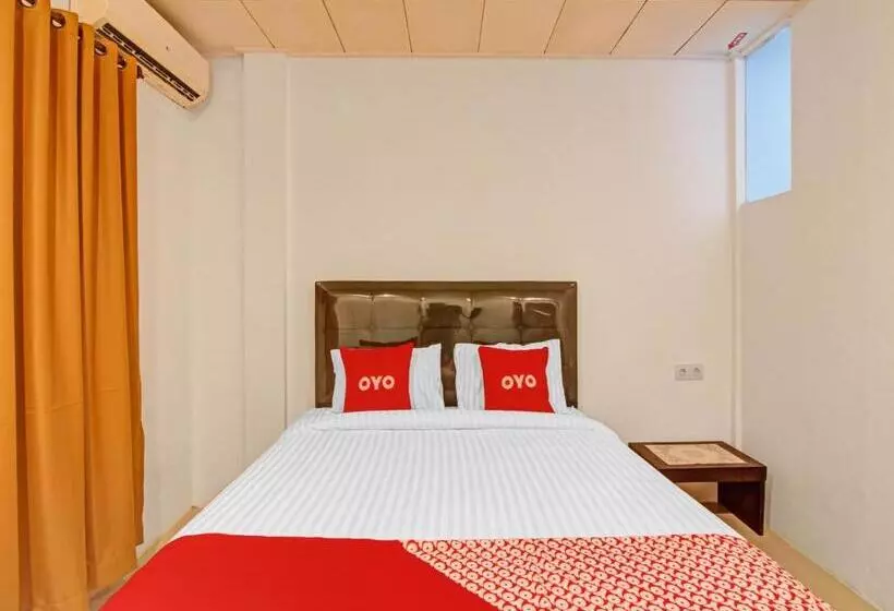 ホテル Oyo 90561 Paris Street Residence Syariah
