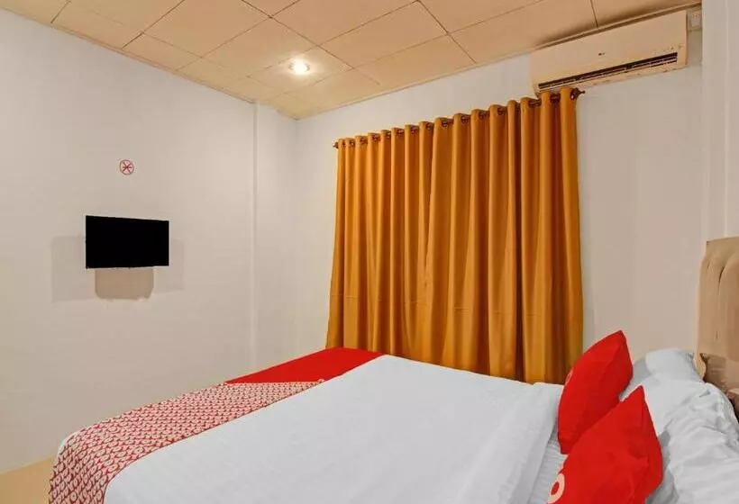 ホテル Oyo 90561 Paris Street Residence Syariah