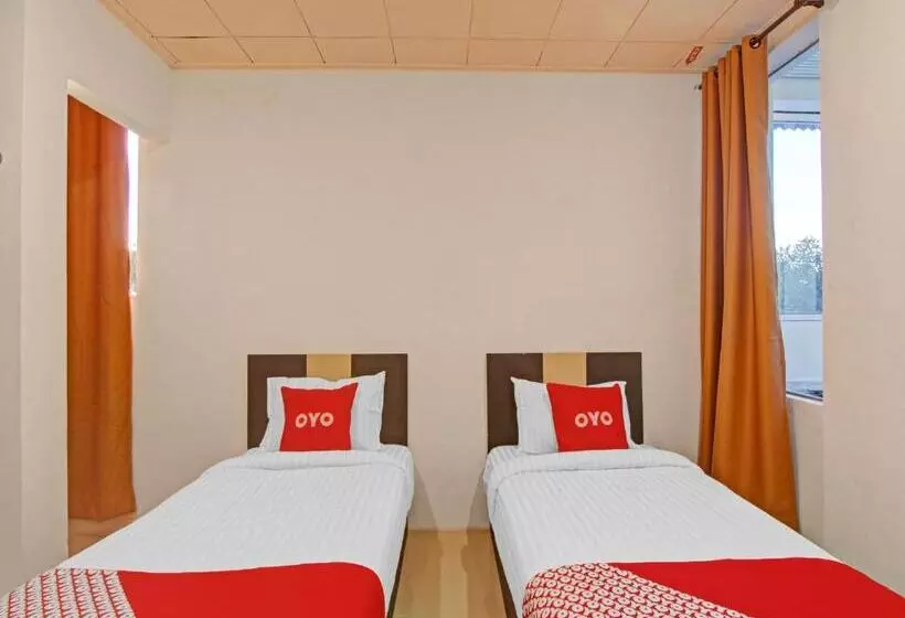 ホテル Oyo 90561 Paris Street Residence Syariah