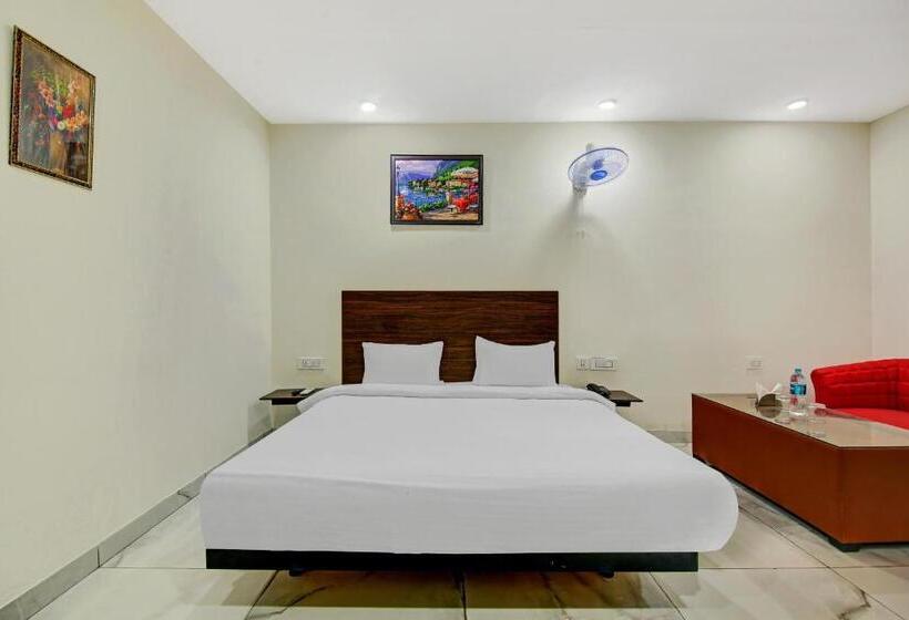 Townhouse 1260 Hotel Kinsfolk Inn