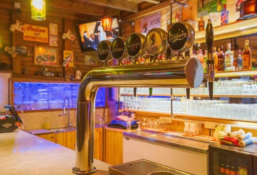 پانسیون Harrys Inn Guesthouse