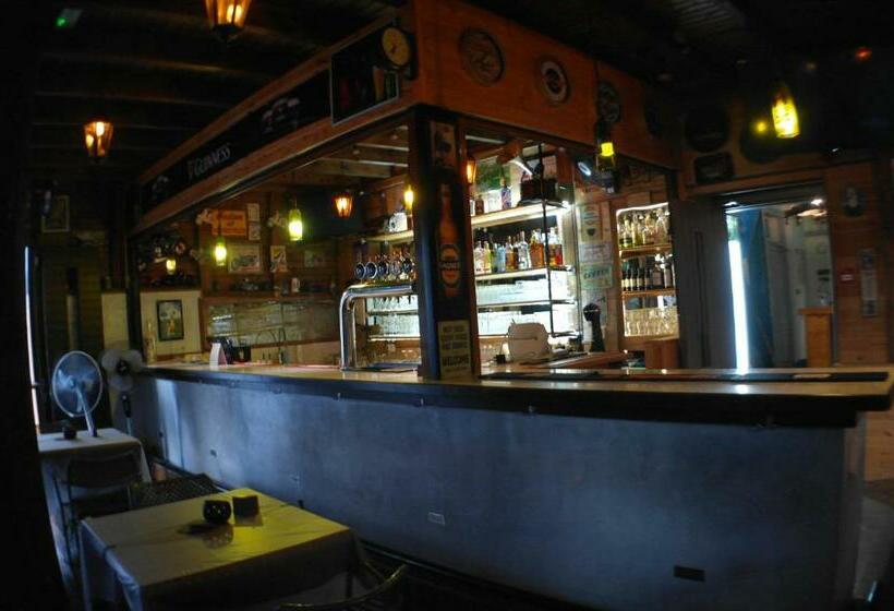 پانسیون Harrys Inn Guesthouse