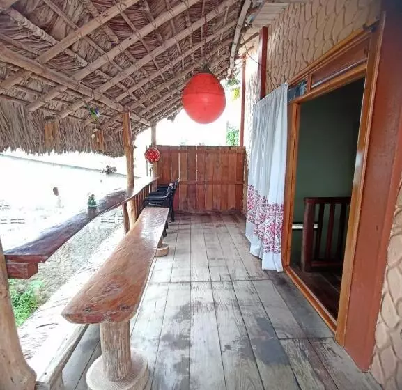 Majatalo Mi Cabaña El Maderal