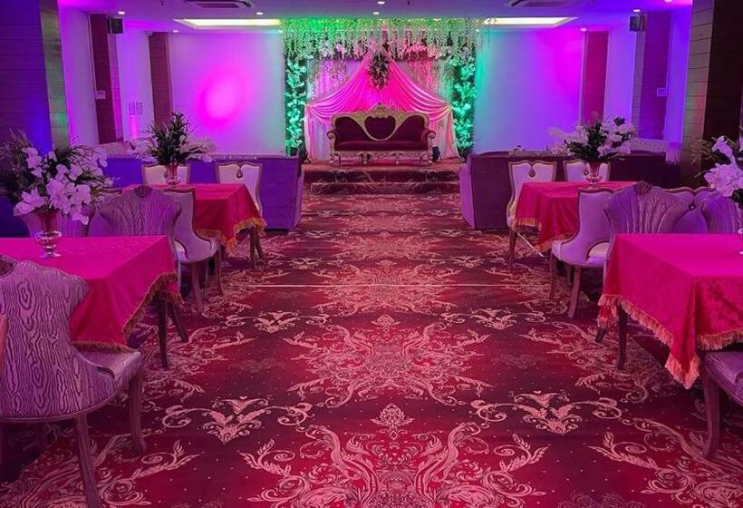 リゾートホテル Manohar Villas