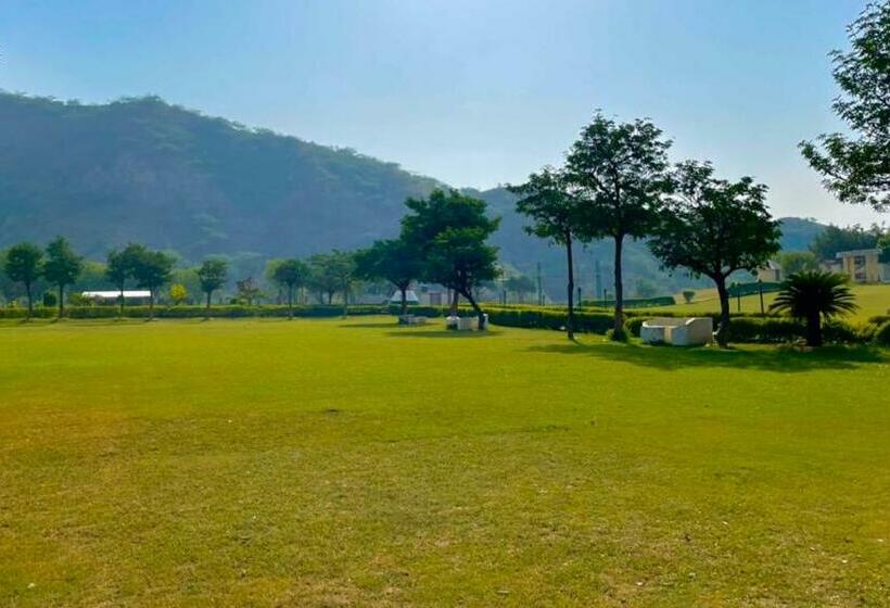 リゾートホテル Manohar Villas