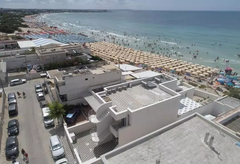 Baia Azzurra B&b