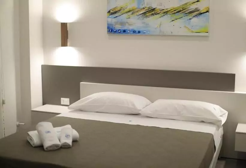 Baia Azzurra B&b