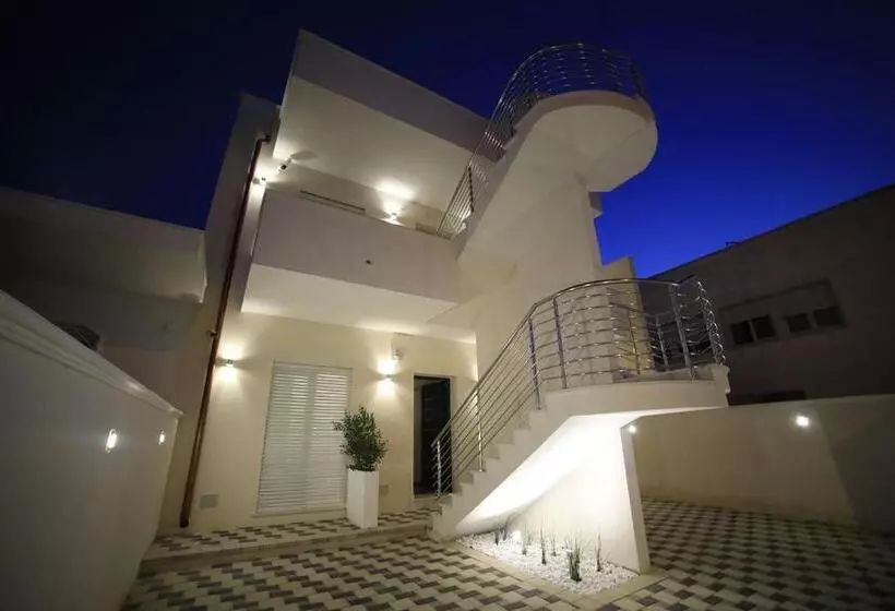Baia Azzurra B&b