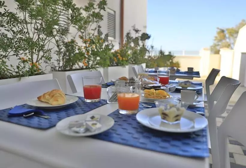Baia Azzurra B&b