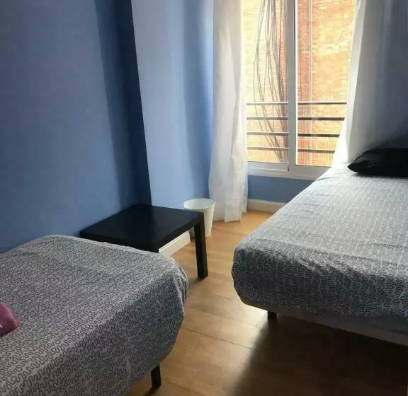 تختخواب و صبحانه Soho Private Rooms Marbella Center