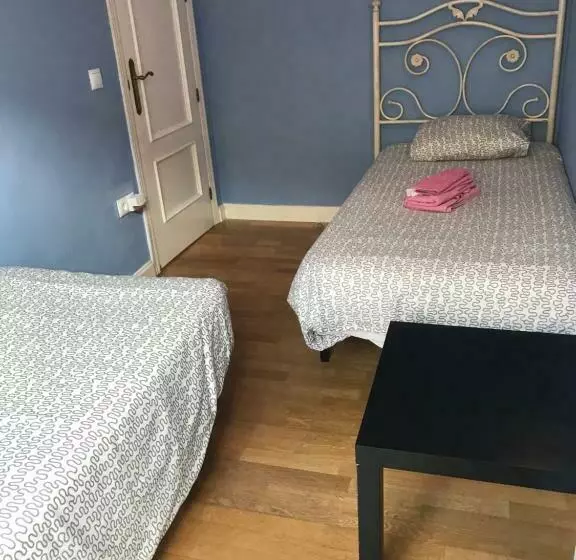 تختخواب و صبحانه Soho Private Rooms Marbella Center