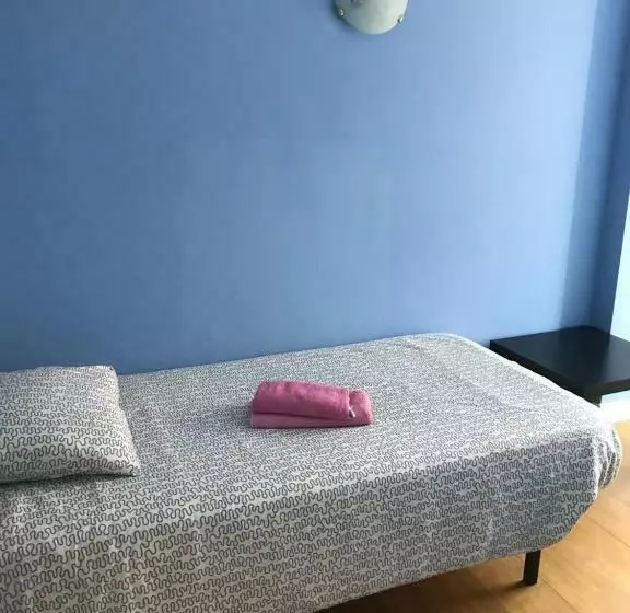 تختخواب و صبحانه Soho Private Rooms Marbella Center
