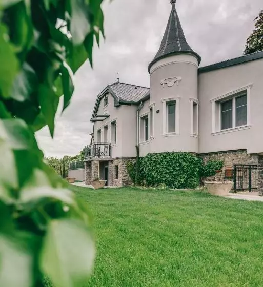 ベッドアンドブレックファースト Villa17