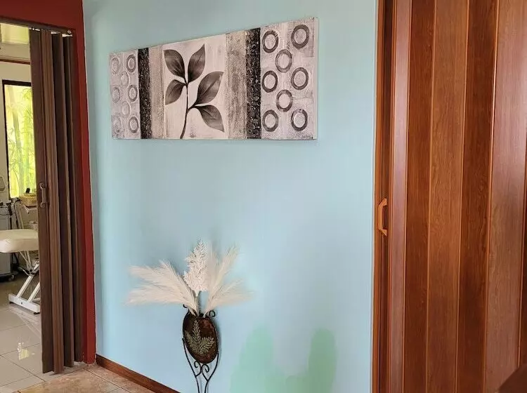 Hotelli Cabinas Piedra Luna