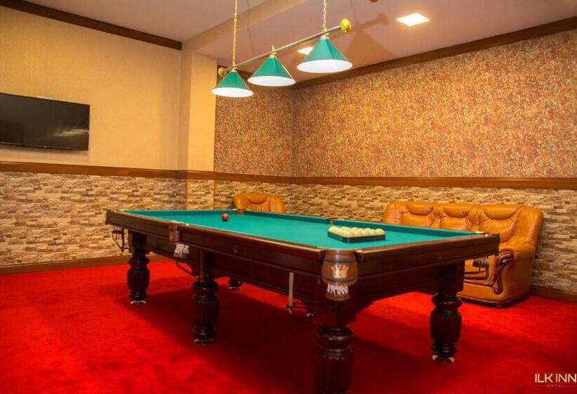 هتل Ilk Inn