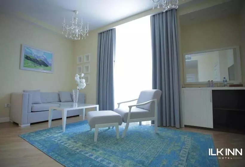 هتل Ilk Inn