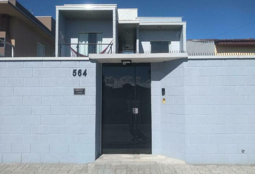 Panzió Balli Suítes