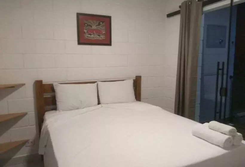 ペンション Balli Suítes