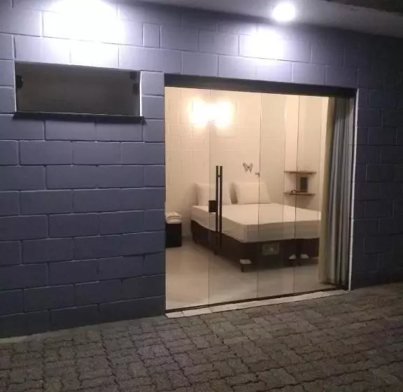 ペンション Balli Suítes