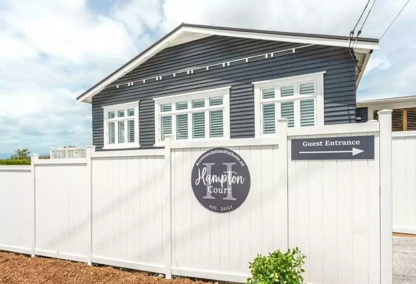 Majatalo Hampton Court