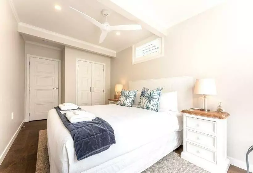 Majatalo Hampton Court