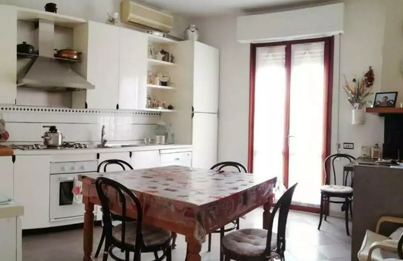 پانسیون L Alloggio Di Anna Maria. Camera Con Bagno Privato