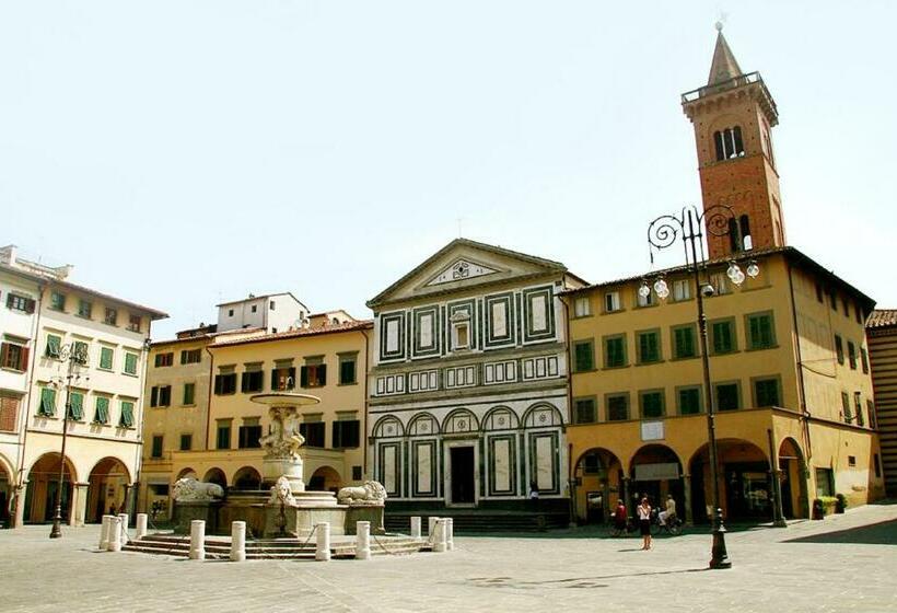 פנסיון L Alloggio Di Anna Maria. Camera Con Bagno Privato