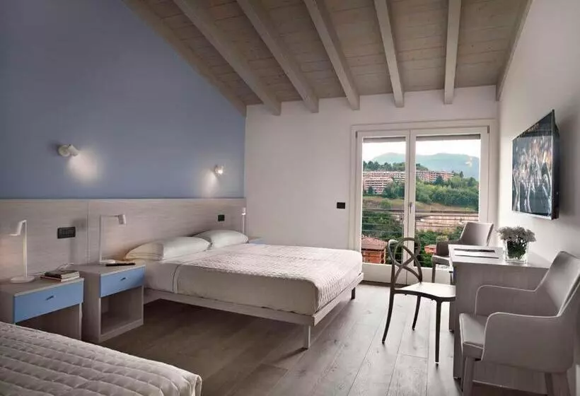 Residence Caffe Maya