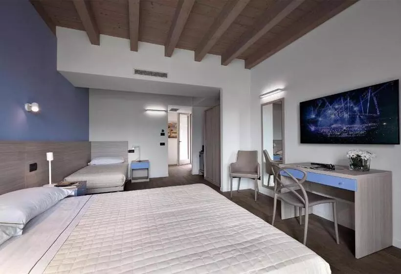 Residence Caffe Maya