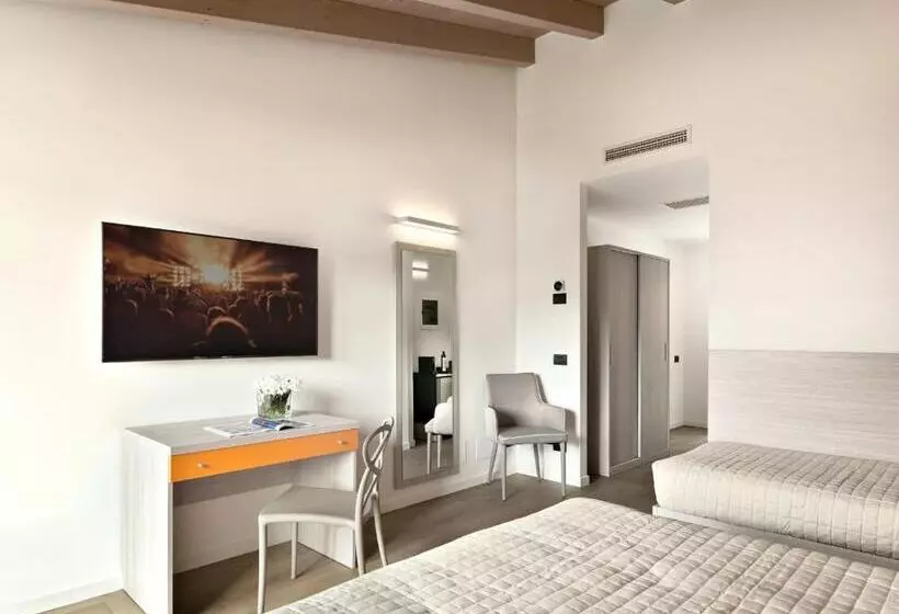 Residence Caffe Maya