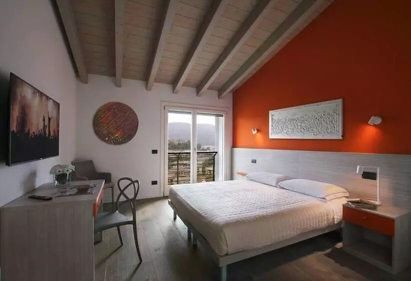 Residence Caffe Maya