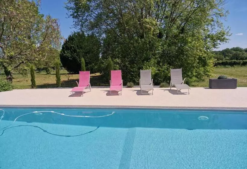 Aamiaismajoitus (B&B) Chambre D Hôtes