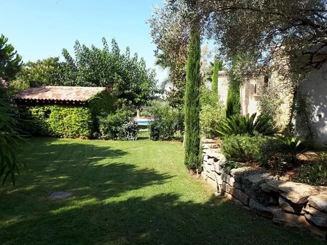 Aamiaismajoitus (B&B) La Bastide De L Oliveraie