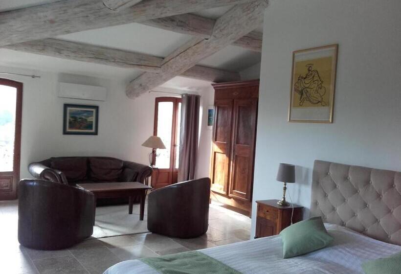 민박 La Bastide De L Oliveraie