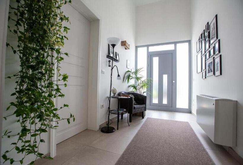 مبيت وإفطار La Casa Della Zia