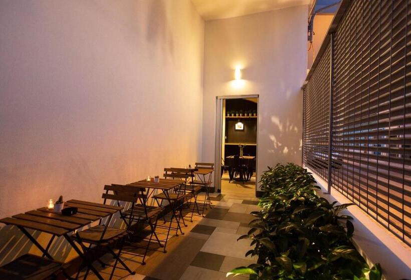 مبيت وإفطار La Casa Della Zia