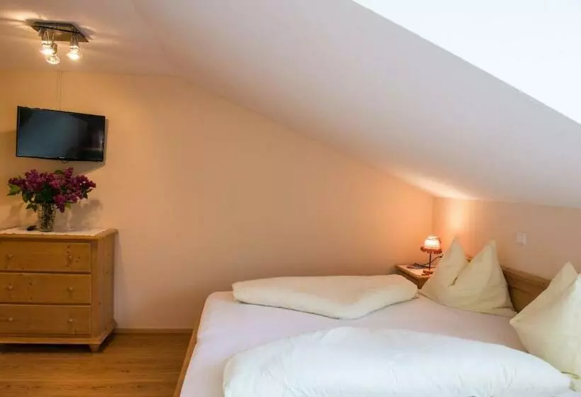 Aamiaismajoitus (B&B) Landhaus Summerer
