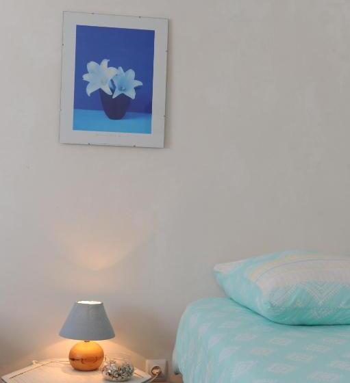 פנסיון La Villa Tamaris Maison à Partager