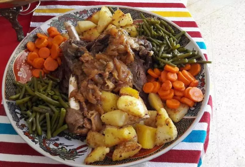 Majatalo Le Chêne D´azrou