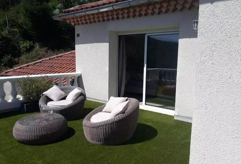 Majatalo Ma Villa Au Bord De L Eau