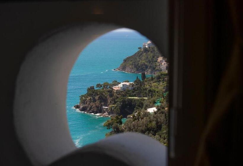 פנסיון Villa Lauro Old Chapel