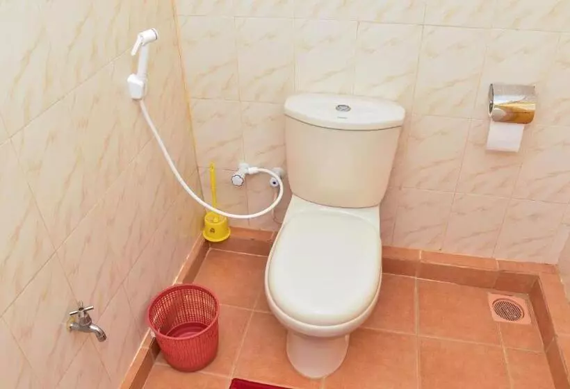 Retkeilymaja Sayare Inn