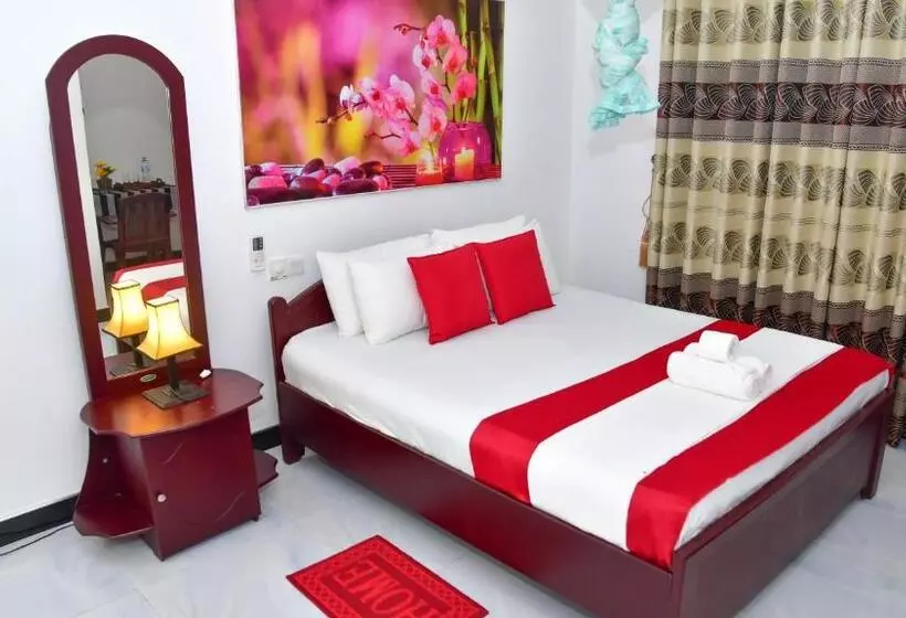 Retkeilymaja Sayare Inn