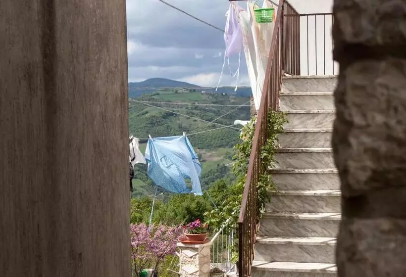 Bed and Breakfast Borgo Sciugolo